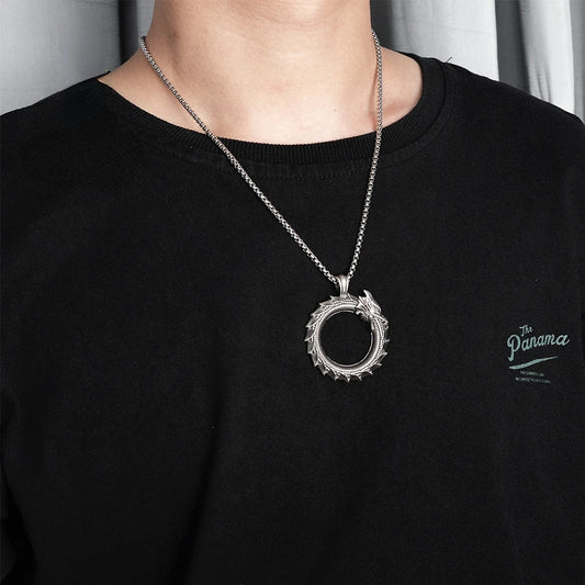 Simple Retro Circle Dragon Pendant Necklace – Motorcycle Punk Articulated Snake Jewelry for Men & Women